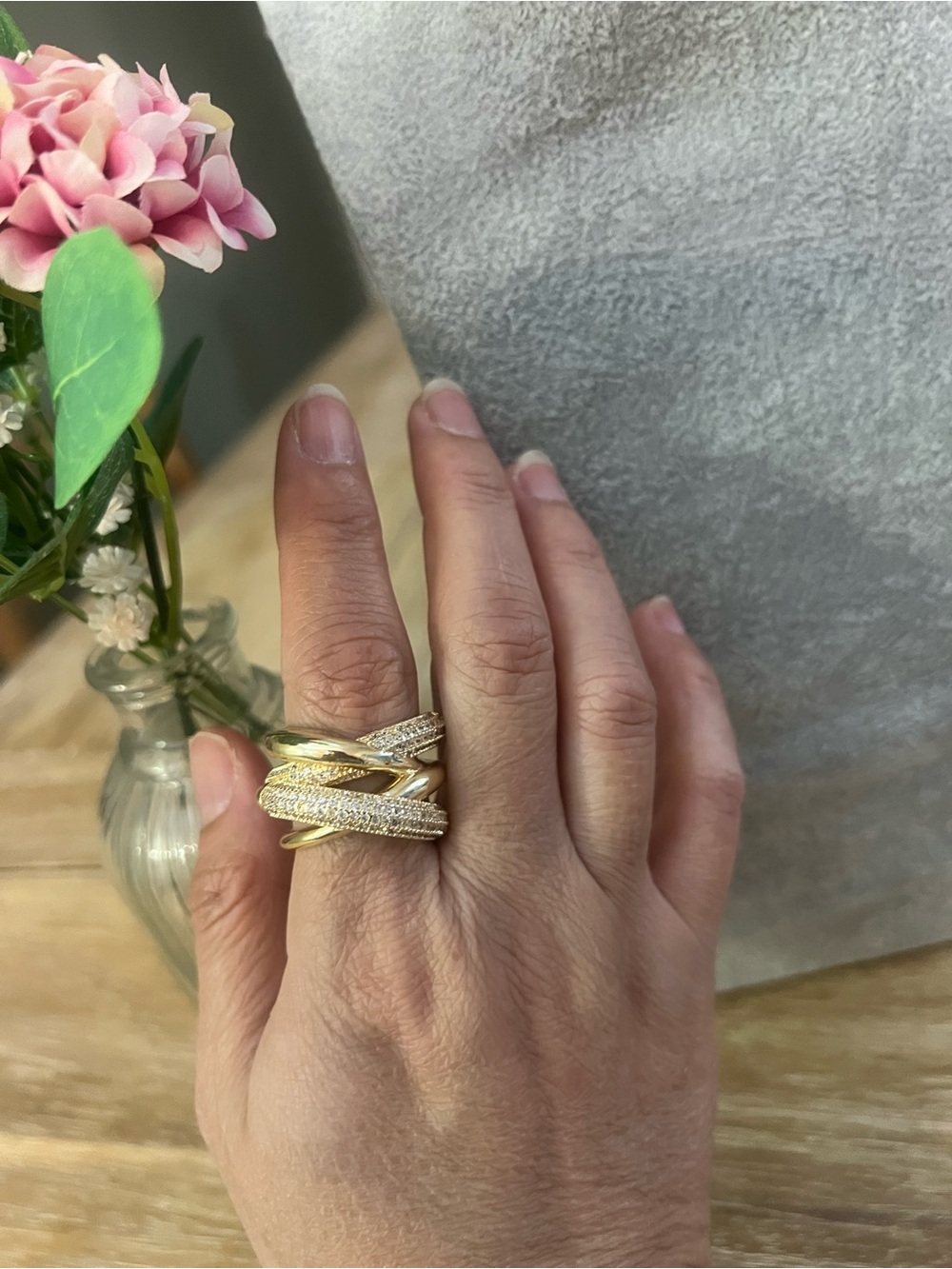 Elegant Gold Multi-Band Pavé Ring - Women's Jewelry Size 8